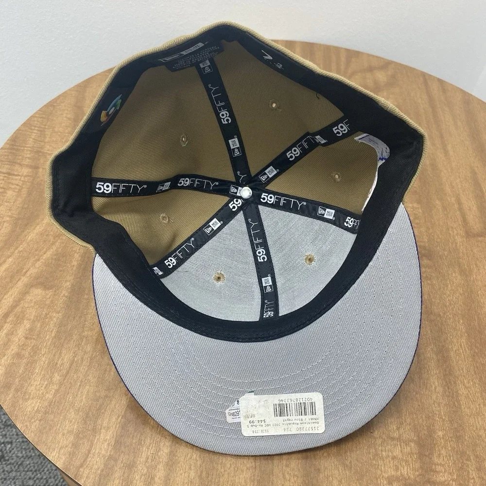 New Era Dominican Republic Flag WBC‎ 59Fifty Fitted Hat Khaki 2-Tone Size 7 3/4